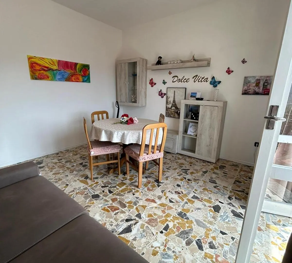 Dolce Vita - Fantastic View -Free Wi-Fi & Late Check-Out Perledo Apartament