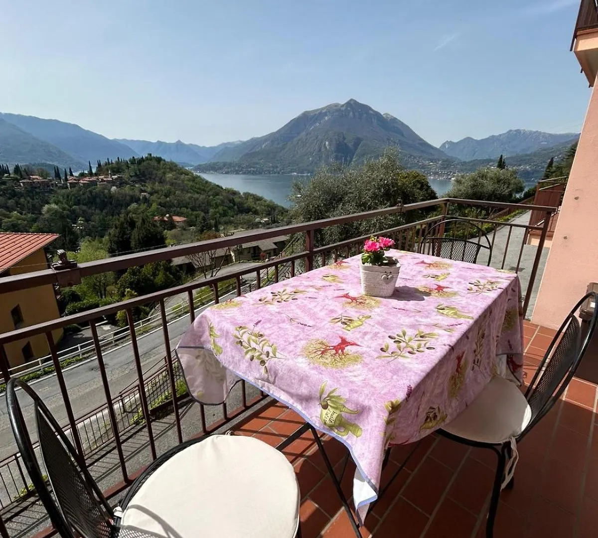Dolce Vita - Fantastic View -Free Wi-Fi & Late Check-Out Perledo Daire