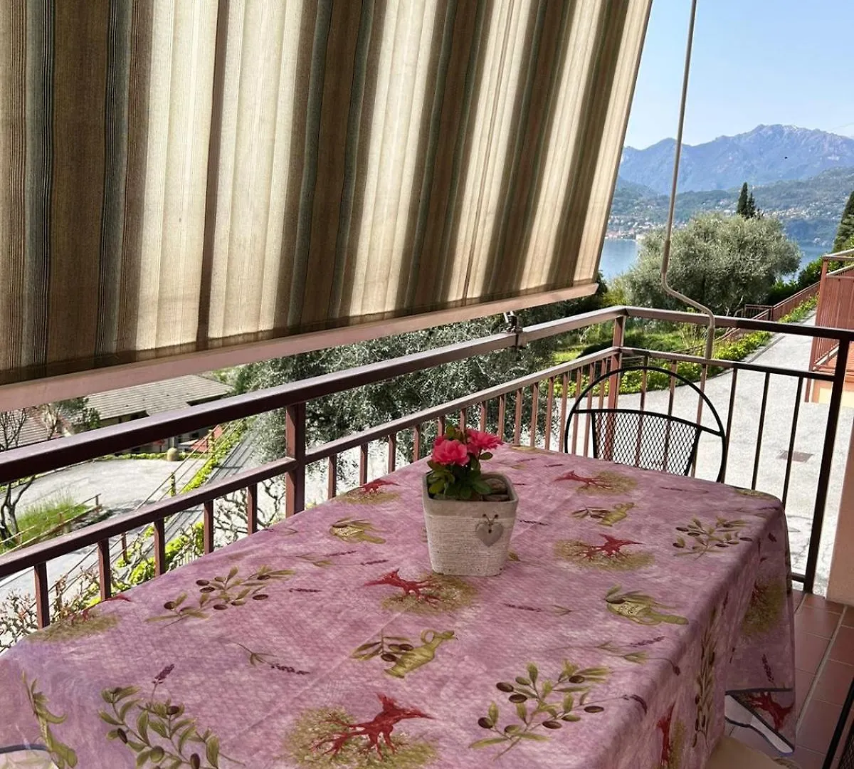 Daire Dolce Vita - Fantastic View -Free Wi-Fi & Late Check-Out Perledo İtalya