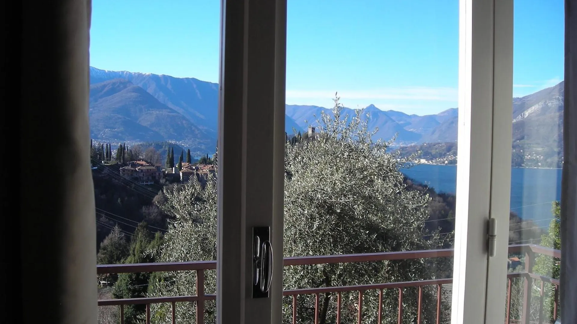 Dolce Vita - Fantastic View -Free Wi-Fi & Late Check-Out Perledo 0*,  İtalya
