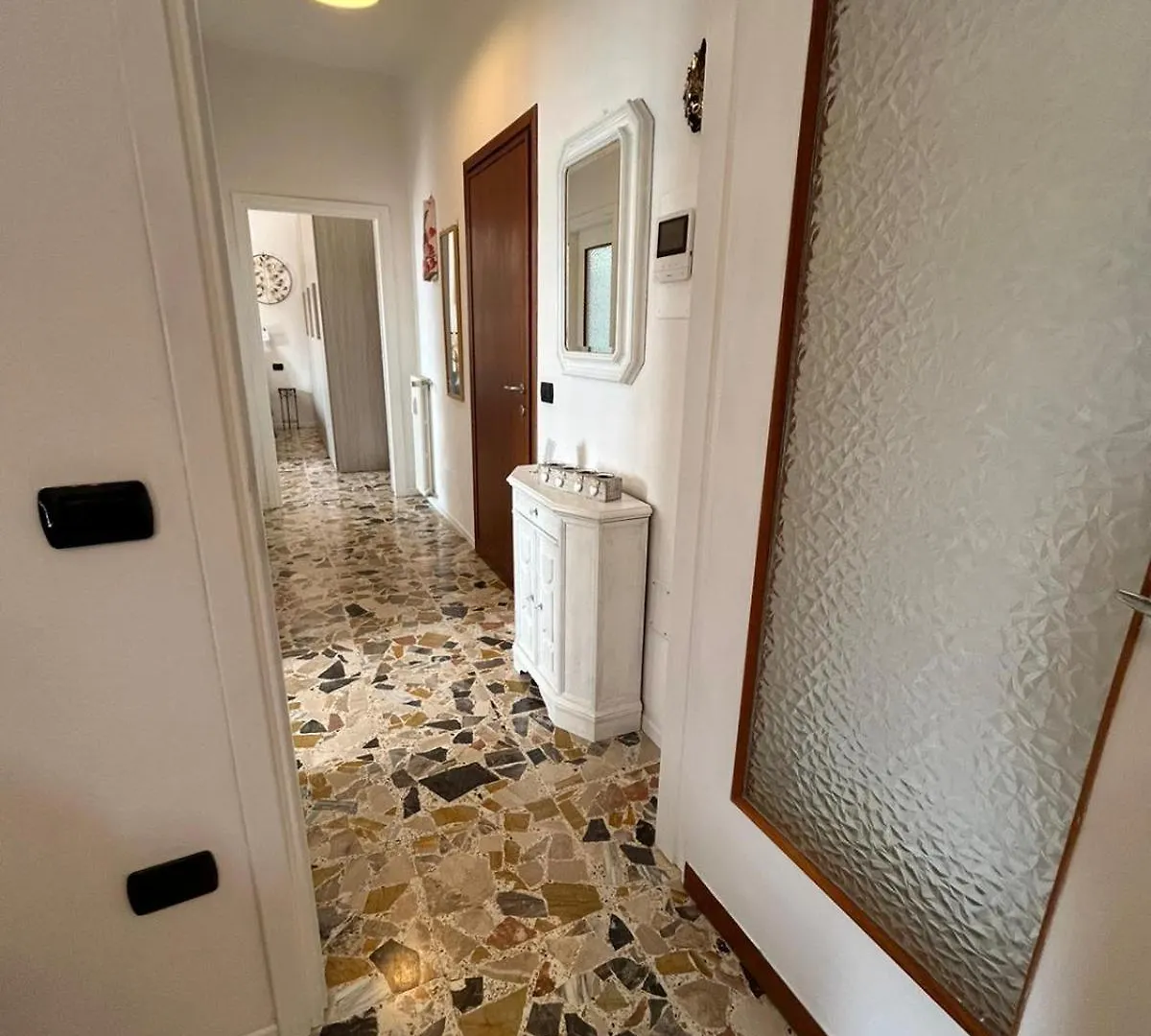 Dolce Vita - Fantastic View -Free Wi-Fi & Late Check-Out Perledo Apartament